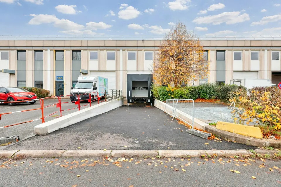 114 Avenue Louis Roche, Gennevilliers à louer Photo de l’immeuble– Image 1 sur 7