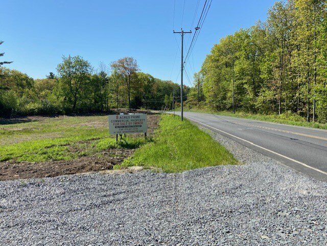 1746 Route 739, Dingmans Ferry, PA à vendre Photo de l’immeuble– Image 1 sur 7