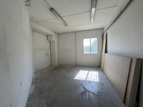 Rue Max Planck, Marseille à louer Photo intérieure– Image 2 sur 7