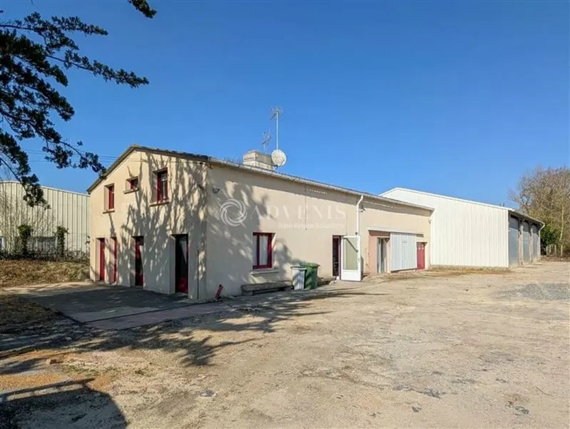 Local d'activités dans La Richardais à vendre Photo de l’immeuble– Image 1 sur 10