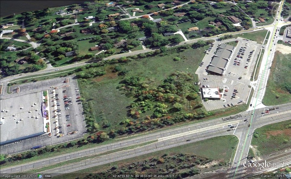 1701 S Waverly Rd, Lansing, MI à louer - Aérien – Image 2 sur 2