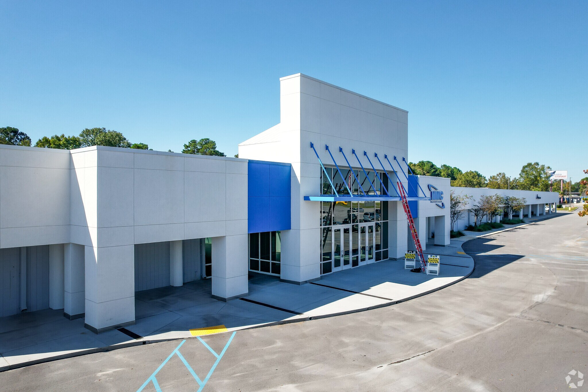 8085 Rivers Ave, North Charleston, SC à louer Photo principale– Image 1 sur 31