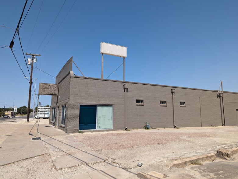 1220 Mineral Wells Hwy, Weatherford, TX à louer - Photo de l’immeuble – Image 3 sur 15