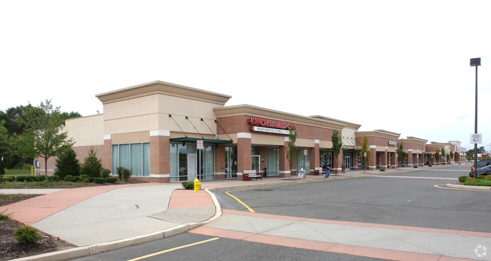 130 Marketplace Blvd, Hamilton, NJ à vendre - Photo principale – Image 1 sur 1