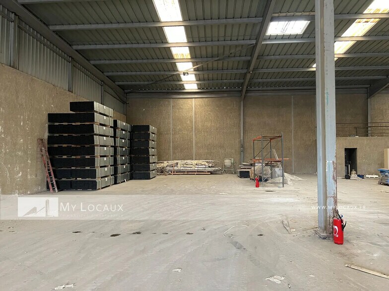 Local d’activités dans Argenteuil à louer - Photo intérieure – Image 3 sur 12