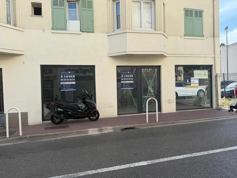 Local commercial dans Cannes à louer - Photo de l’immeuble – Image 2 sur 7