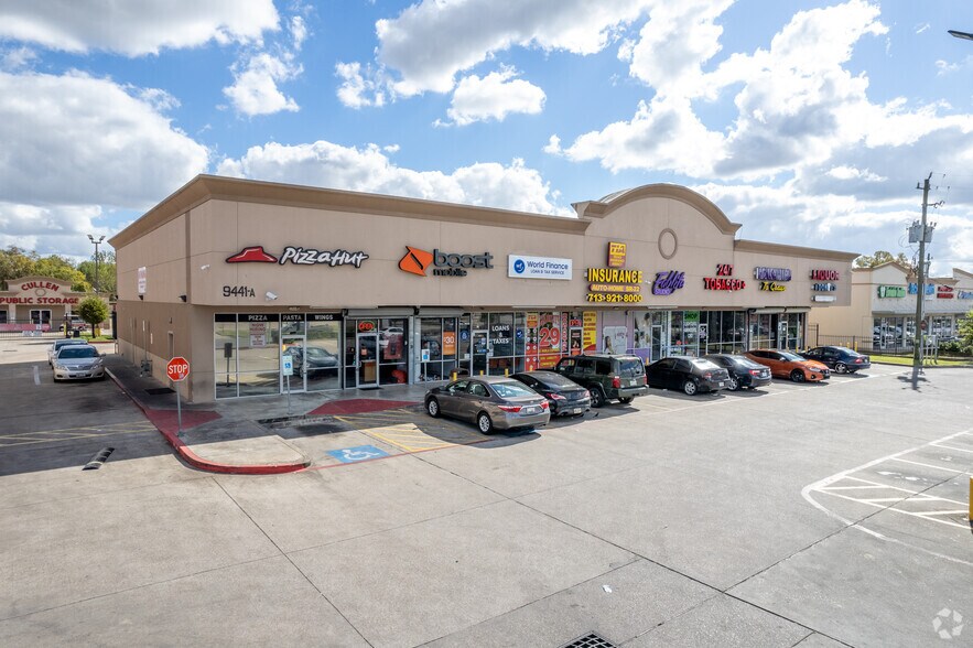 9441 Cullen Blvd, Houston, TX à louer - Photo de l’immeuble – Image 1 sur 35