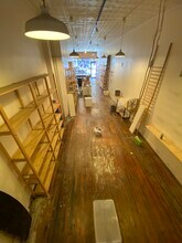 649 Manhattan Ave, Brooklyn, NY à louer Photo intérieure– Image 2 sur 2