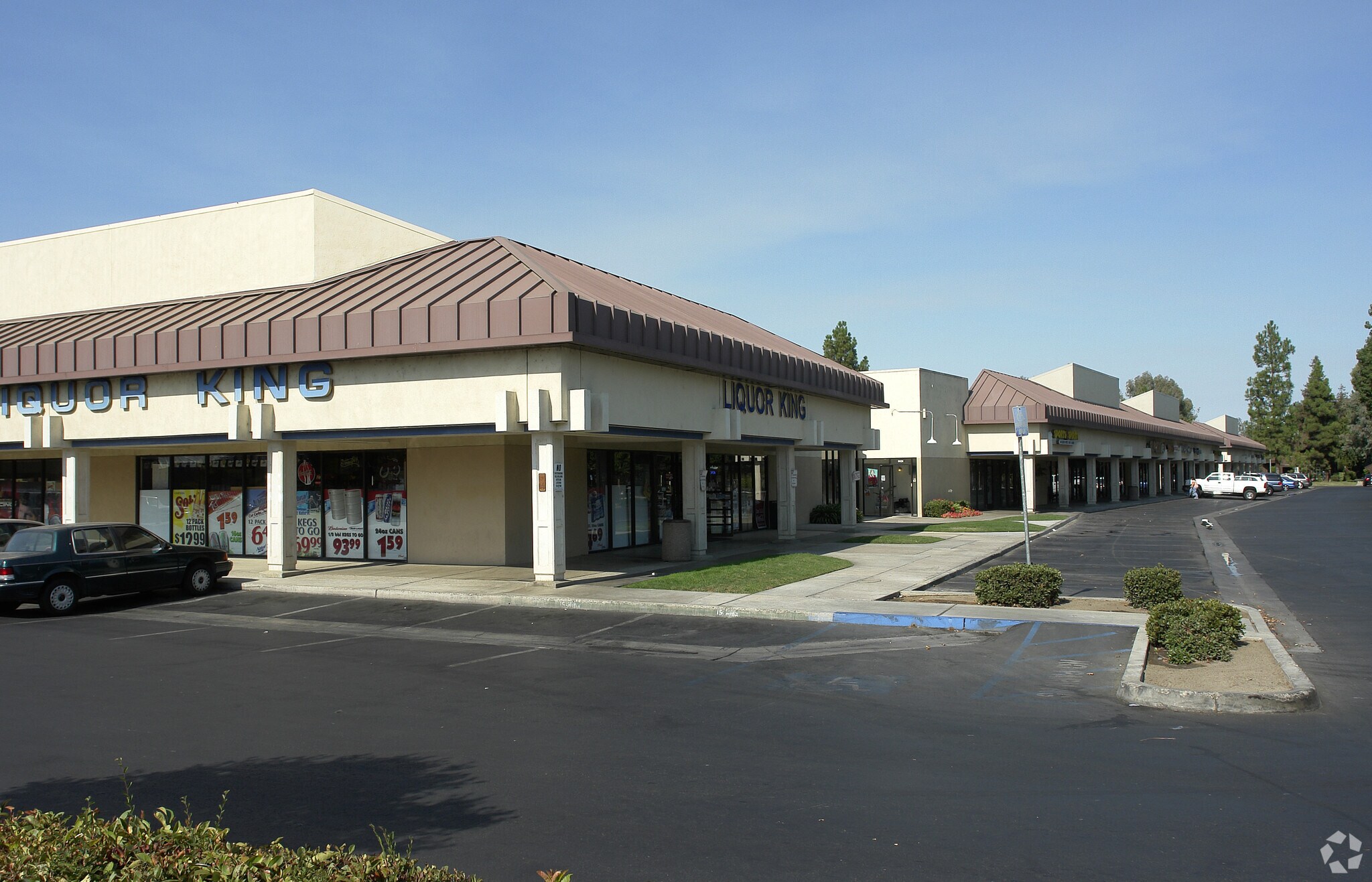Ashe Rd, Bakersfield, CA à louer Photo principale– Image 1 sur 8