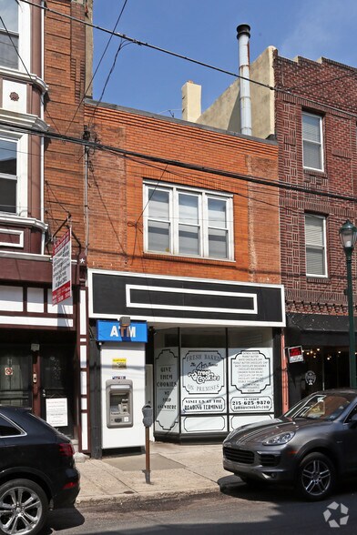 700 Block of 4th Street portefeuille de 8 biens à vendre sur LoopNet.fr - Photo principale – Image 3 sur 9