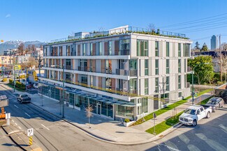 Plus de détails pour 2888 Arbutus St, Vancouver, BC - Logement à vendre