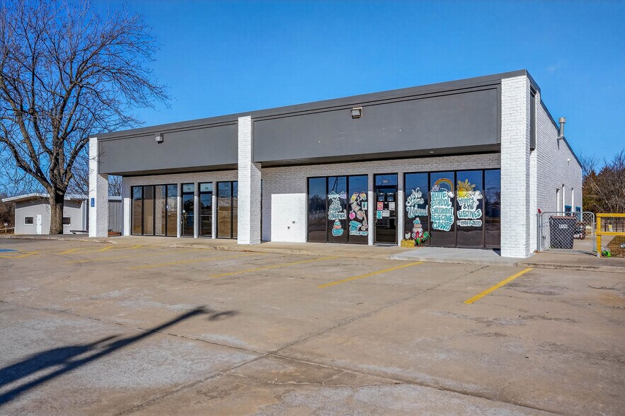17311 NE 23rd St, Choctaw, OK à louer - Photo de l’immeuble – Image 2 sur 22