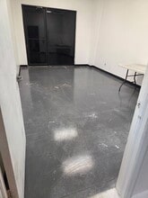 17030 Alico Commerce Ct, Fort Myers, FL à louer Photo intérieure– Image 1 sur 3