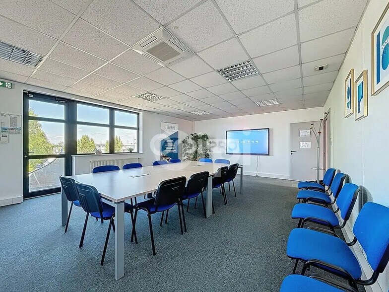 Bureau dans Sausheim à louer - Photo intérieure – Image 2 sur 23