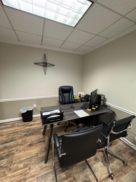 3060 Mercer University Dr, Atlanta, GA à vendre - Photo intérieure – Image 2 sur 10