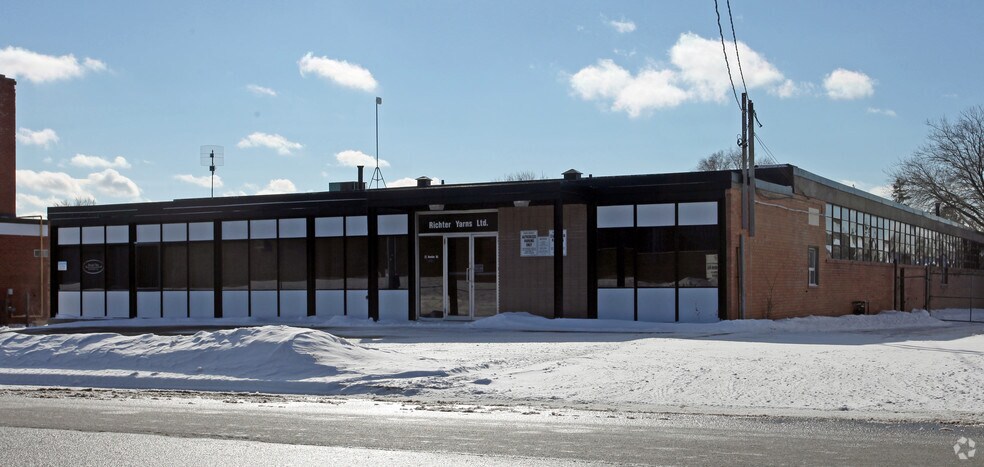 22 Howden Rd, Toronto, ON à vendre - Photo de l’immeuble – Image 2 sur 2