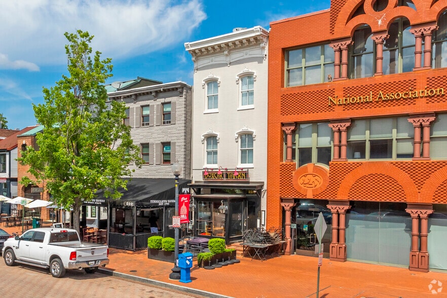 224 7th St SE, Washington, DC à louer - Photo de l’immeuble – Image 3 sur 3