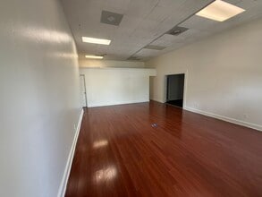 605 Bradford Ave, Kemah, TX à louer Photo intérieure– Image 2 sur 10