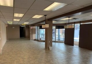153 Preston St, Ottawa, ON à louer Photo intérieure– Image 2 sur 2