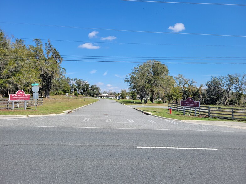 4001 SW 33rd Ct, Ocala, FL à vendre - Photo de l’immeuble – Image 1 sur 5