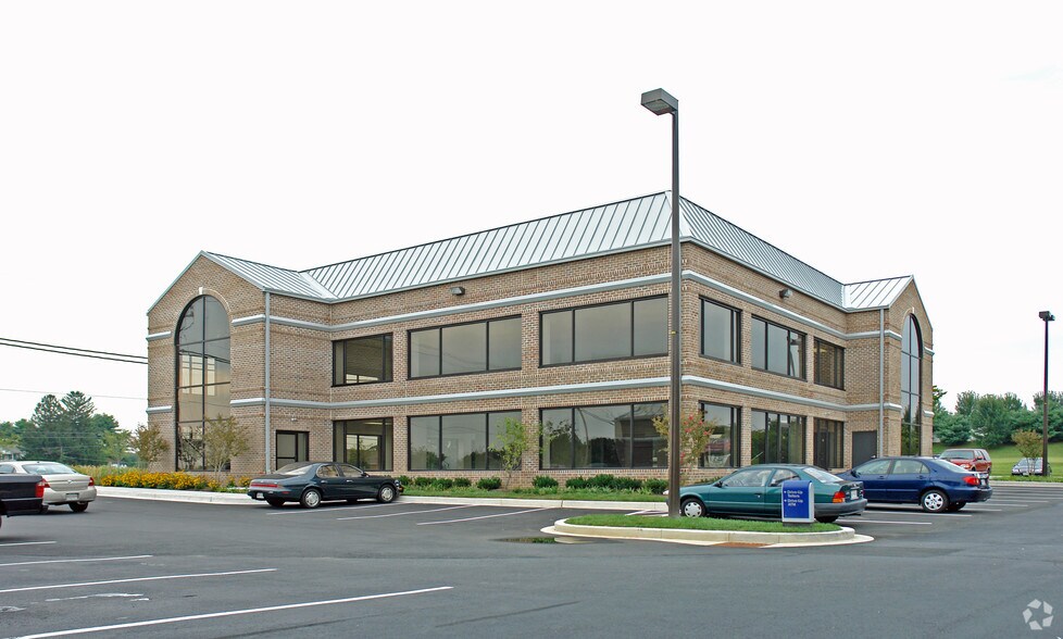 1 Newport Dr, Forest Hill, MD à louer - Photo de l’immeuble – Image 2 sur 5