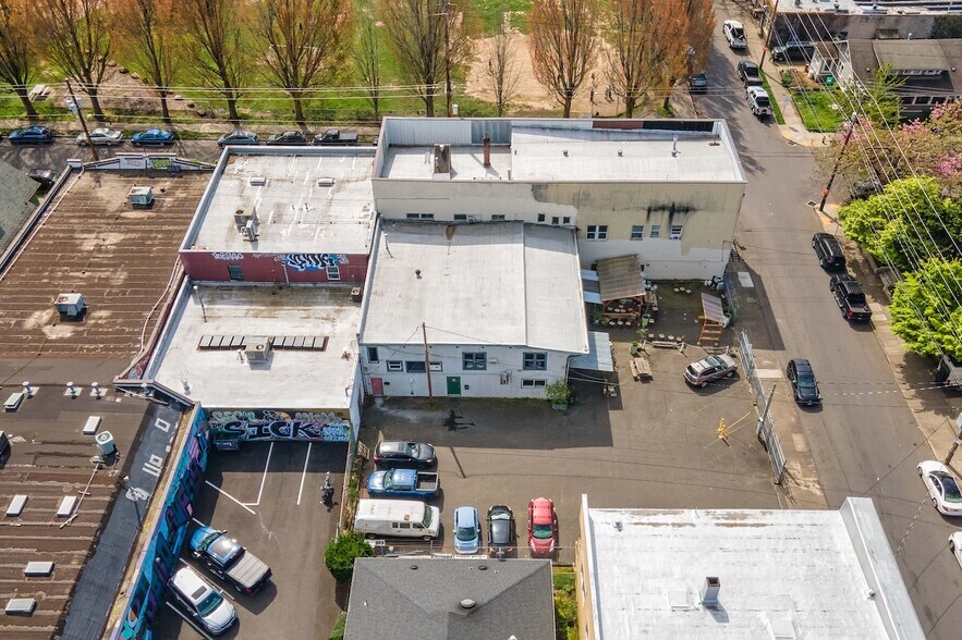 3425 SE Yamhill St, Portland, OR à vendre - Photo principale – Image 1 sur 47