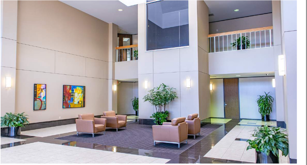 14425 Torrey Chase Blvd, Houston, TX à louer - Hall d’entrée – Image 3 sur 6