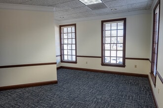 199 Clarkson Rd, Ellisville, MO à louer Photo intérieure– Image 2 sur 13