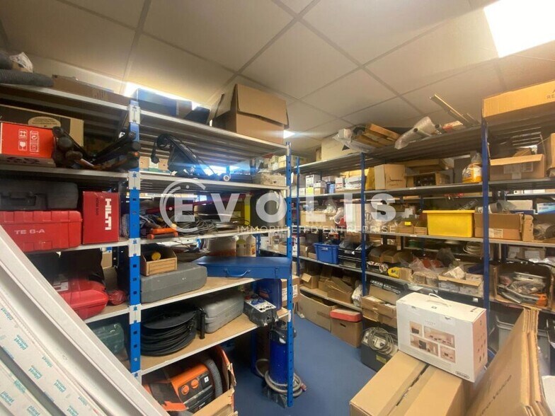 Local d'activités dans Champigny Sur Marne à vendre - Photo intérieure – Image 2 sur 8