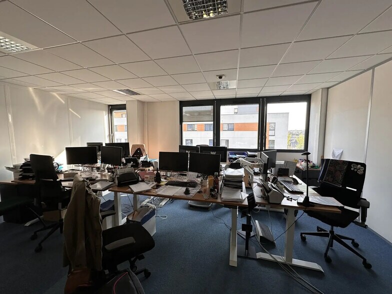 Bureau dans Angers à louer - Photo de l’immeuble – Image 1 sur 4