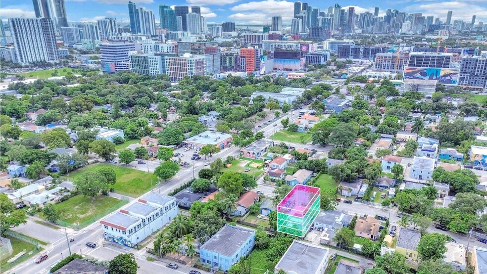 237 NW 33rd St, Miami, FL à vendre - Photo de l’immeuble – Image 2 sur 2