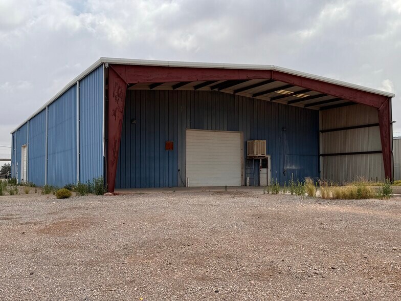 11357 Lovington Hwy, Artesia, NM à vendre - Photo de l’immeuble – Image 3 sur 8