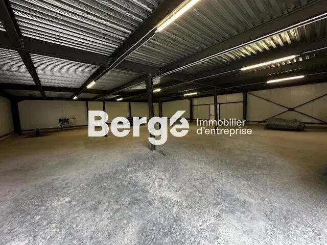 Industriel/Logistique dans Mougins à louer - Photo de l’immeuble – Image 2 sur 4