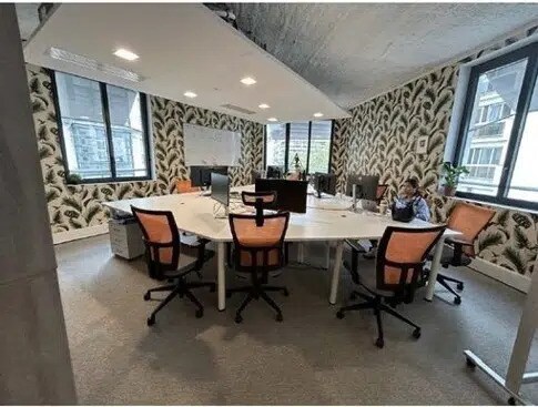 Bureau dans Paris à louer - Photo de l’immeuble – Image 2 sur 9
