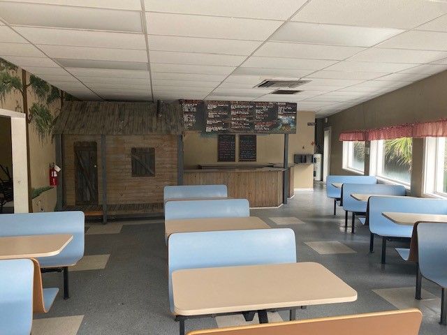 13241 Perkins Rd, Baton Rouge, LA à louer - Photo intérieure – Image 2 sur 2