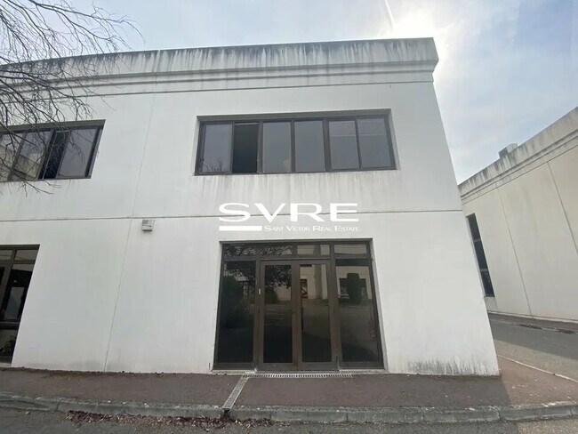 Plus de détails pour Bureau à louer