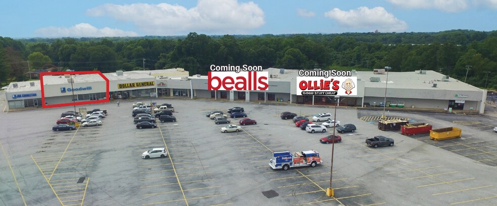 1301-1349 W Floyd Baker Blvd, Gaffney, SC à louer - Photo de l’immeuble – Image 1 sur 34