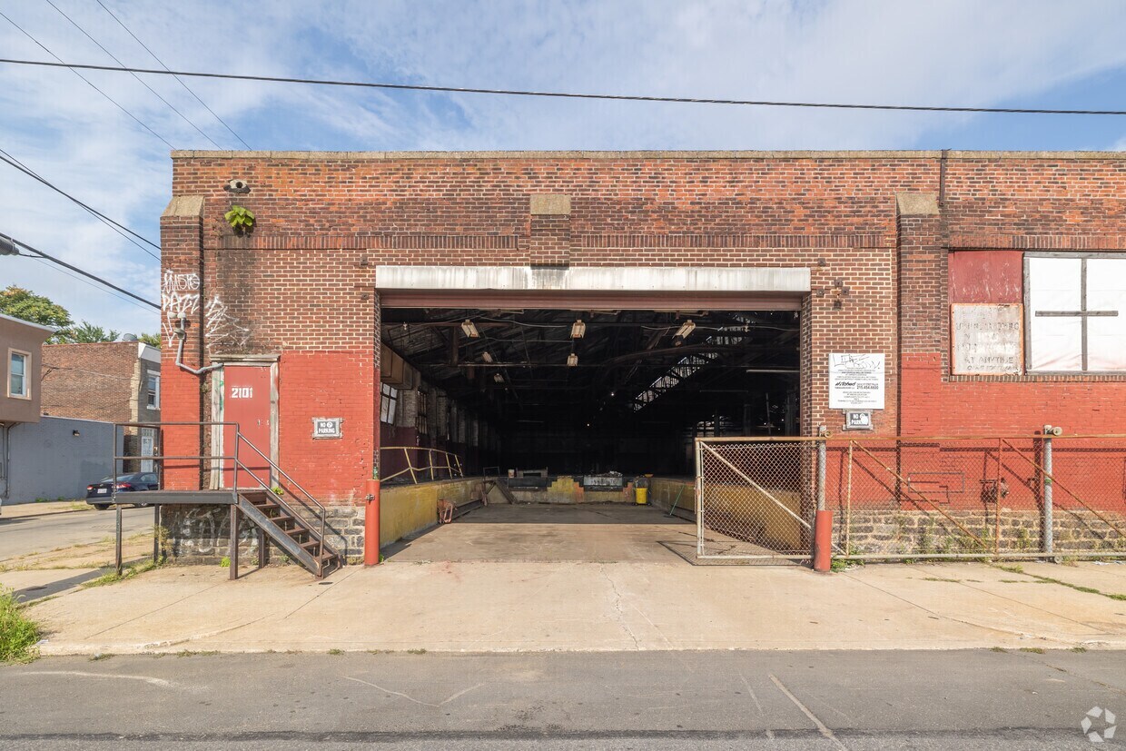 2101 W Clearfield St, Philadelphia, PA à louer Photo intérieure– Image 1 sur 4