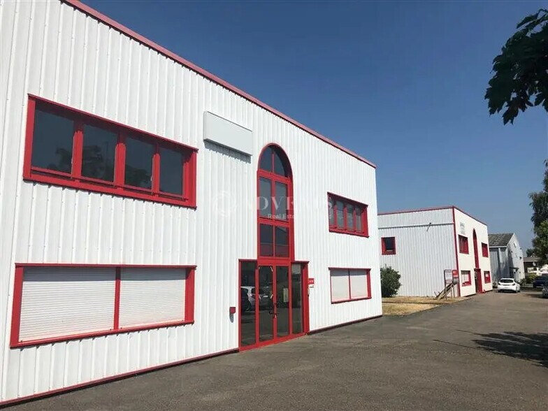 Local d’activités dans Hoerdt à louer - Photo de l’immeuble – Image 1 sur 5