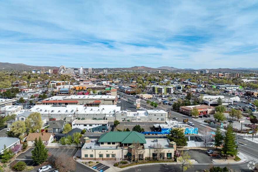 35 Regency Way, Reno, NV à louer - Aérien – Image 3 sur 3