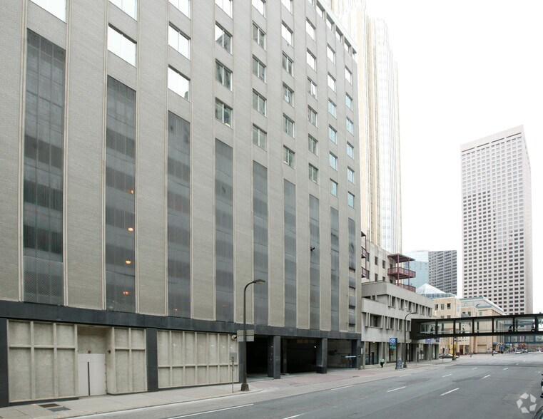 601-607 Marquette Ave, Minneapolis, MN à louer - Photo de l’immeuble – Image 3 sur 10
