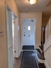 251 Bronson Av, Ottawa, ON à louer Photo de l’immeuble– Image 2 sur 8