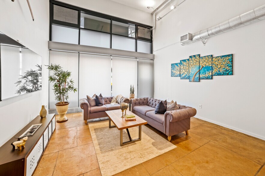 350 11th Ave, San Diego, CA à vendre - Photo de l’immeuble – Image 2 sur 37