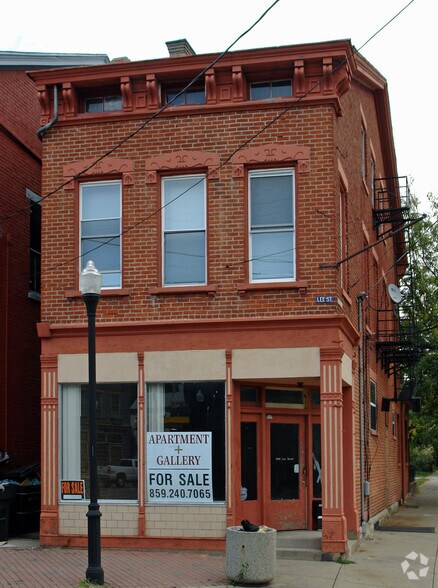 1008 Lee St, Covington, KY à louer - Photo de l’immeuble – Image 2 sur 17