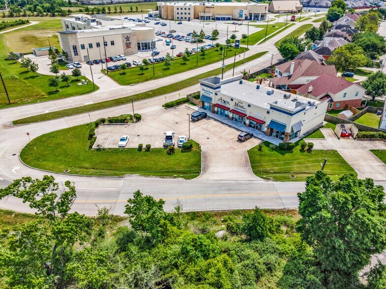 12755 Walters Rd, Houston, TX à vendre - Photo de l’immeuble – Image 2 sur 9