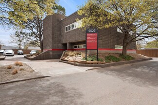 Plus de détails pour 2529 74th St, Lubbock, TX - Bureau à vendre