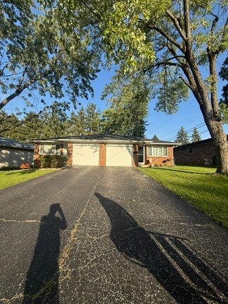 Plus de détails pour 5028-5030 Heathmoor Dr, Columbus, OH - Logement à vendre