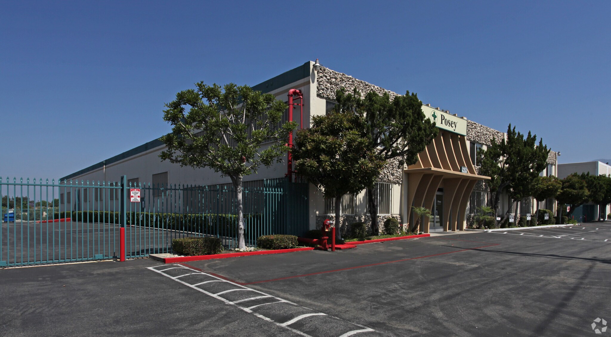 5623 N Peck Rd, Arcadia, CA à louer Photo principale– Image 1 sur 9