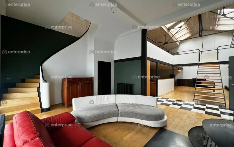 Bureau dans Amiens à vendre - Photo de l’immeuble – Image 3 sur 9