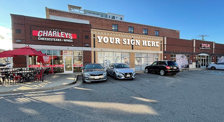 1500 W Broad St, Richmond, VA à louer - Photo de l’immeuble – Image 1 sur 2